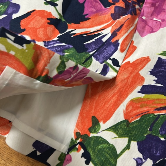 J.CREW Floral Print Women's Skirt Size 4 - Picture 7 of 10